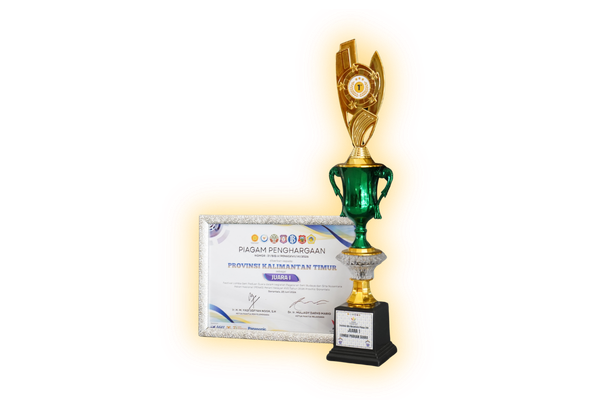 Kalimantan Timur - Juara I Festival Lomba Seni Paduan Suara dalam kegiatan Pagelaran Seni Budaya dan Gita Nusantara